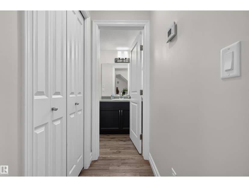 #35 1508 105 ST NW — photo 11 of 40