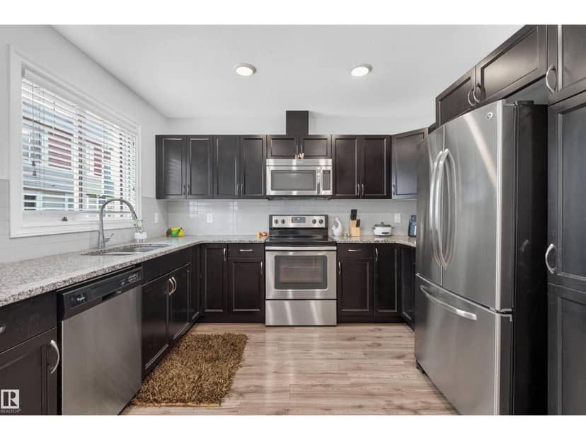 #35 1508 105 ST NW — photo 9 of 40