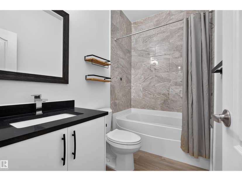 9314 107A AV NW — photo 26 of 33