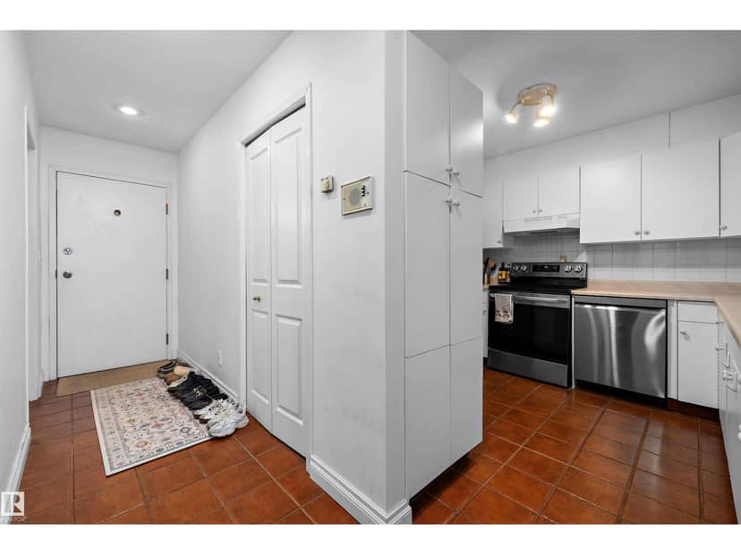 #304 11316 103 AV NW, Edmonton, photo 5