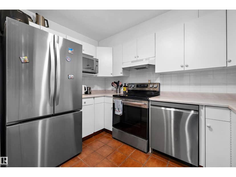 #304 11316 103 AV NW, Edmonton, photo 6