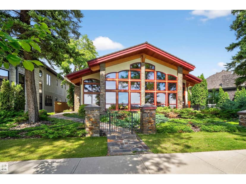 12 Wellington Cr NW, Edmonton