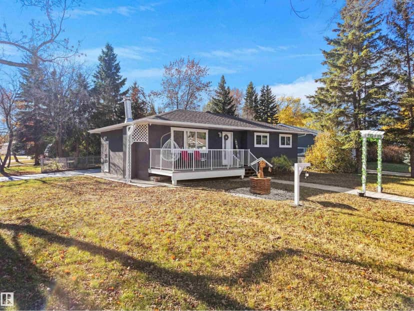 53 Raven Dr, Sherwood Park, photo 2