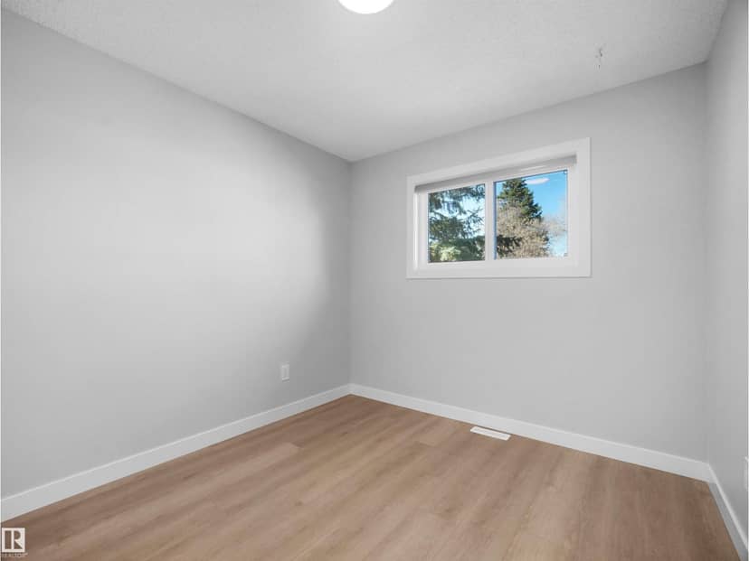 53 Raven Dr — photo 34 of 40