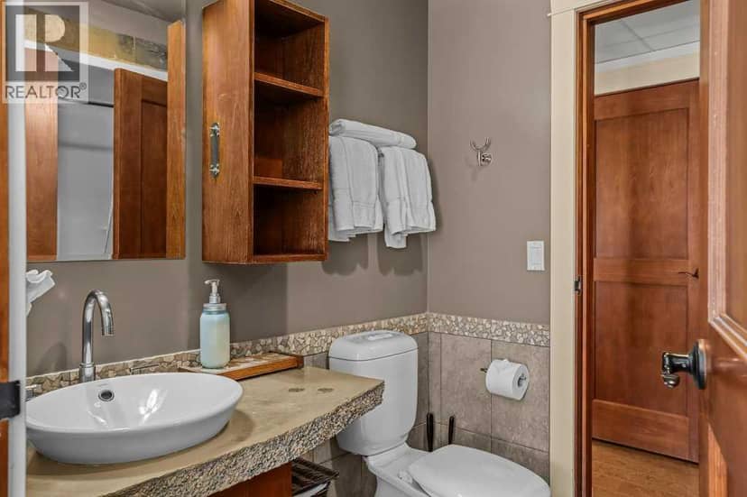 310AB, 173 Kananaskis Way — photo 25 of 40