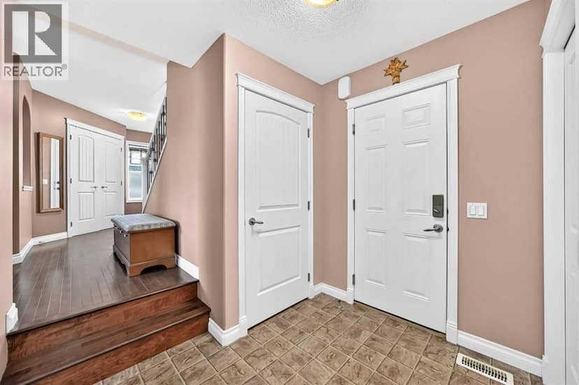 148 SPRINGMERE Grove — photo 25 of 40