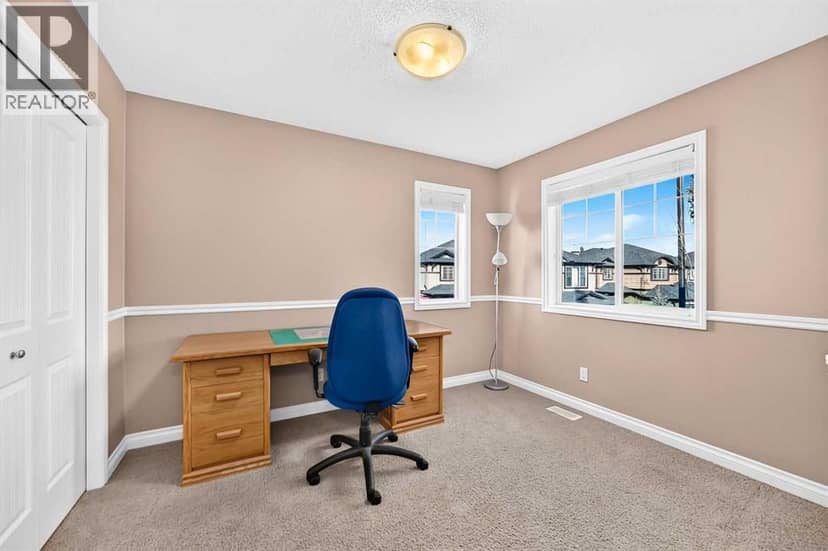 148 SPRINGMERE Grove — photo 33 of 40