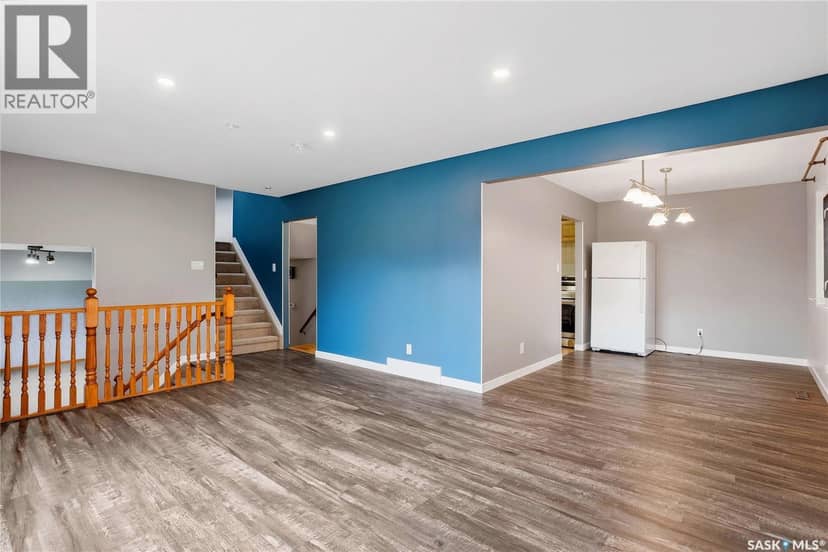 15 Harvard CRESCENT — photo 11 of 40