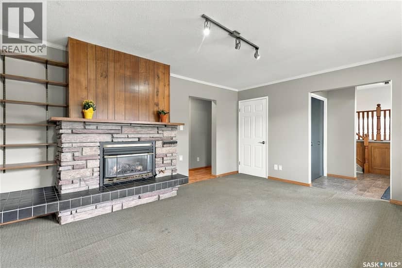 15 Harvard CRESCENT — photo 23 of 40