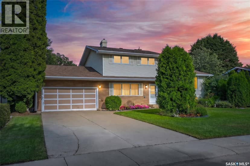 15 Harvard CRESCENT, Saskatoon, photo 4