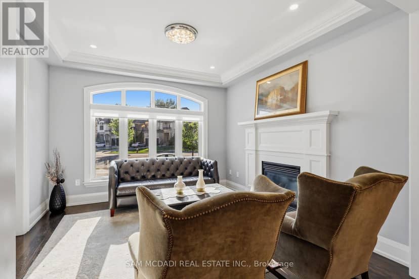 962 Fredonia Drive, Mississauga, photo 6