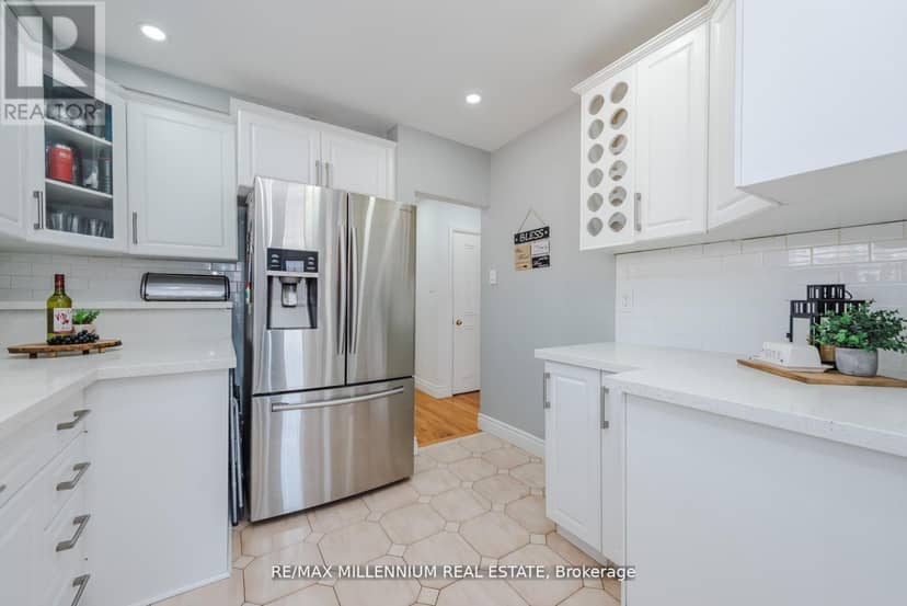 13 Cumberland Drive, Brampton, photo 6