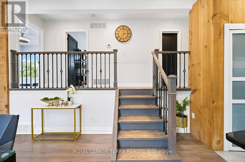 1571 Lewisham Drive — photo 19 of 40