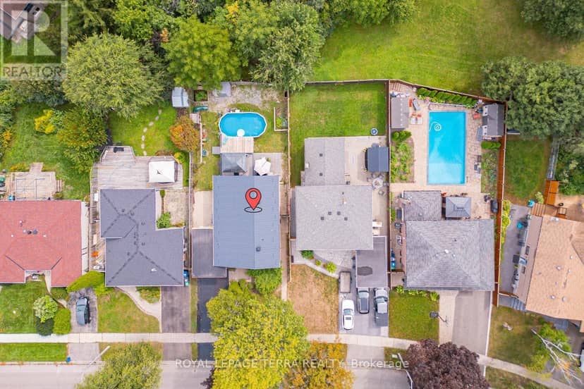 1571 Lewisham Drive, Mississauga, photo 3