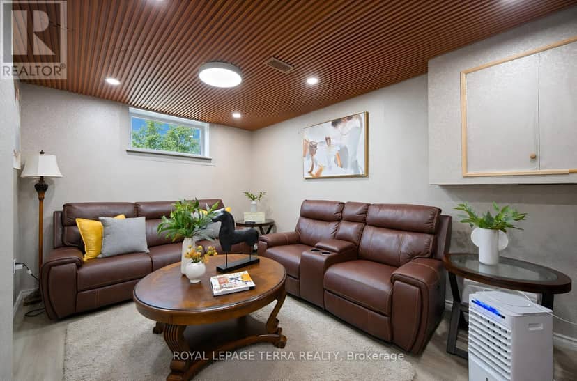 1571 Lewisham Drive — photo 37 of 40