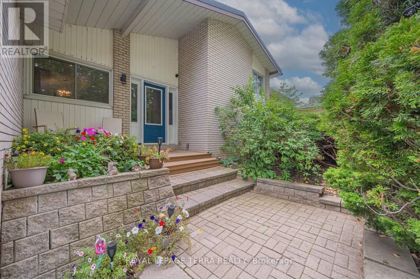 1571 Lewisham Drive, Mississauga, photo 5