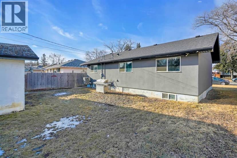 2046 33 Street SE, Calgary, photo 7