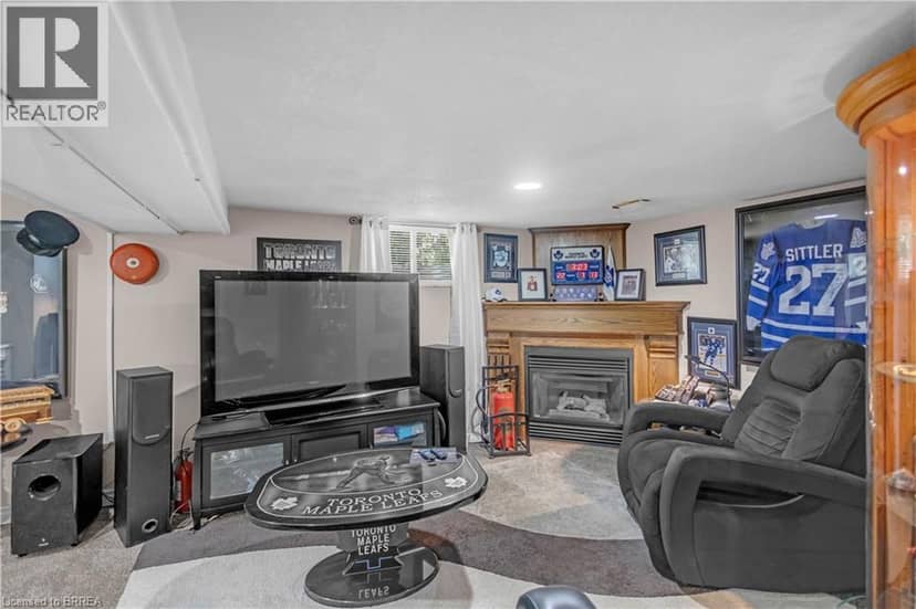 157 STANLEY Street — photo 20 of 39