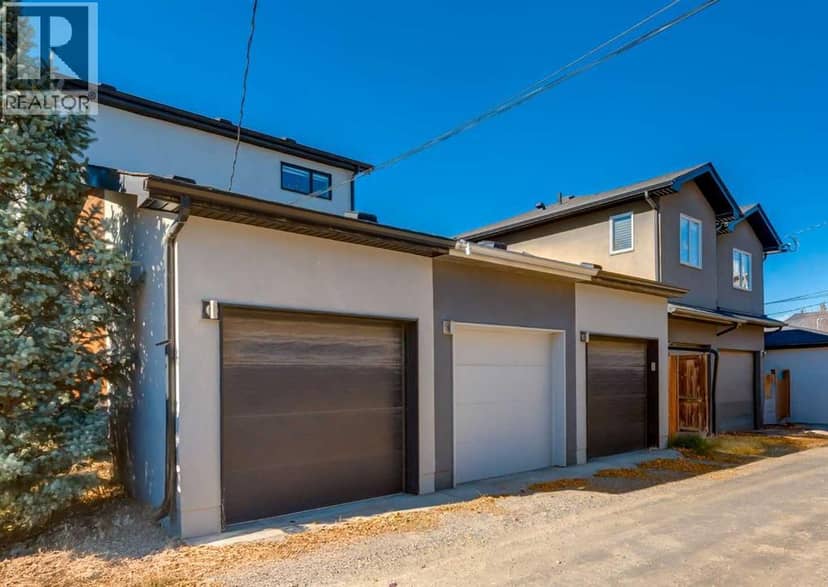 2790 19 Avenue SW — photo 38 of 40