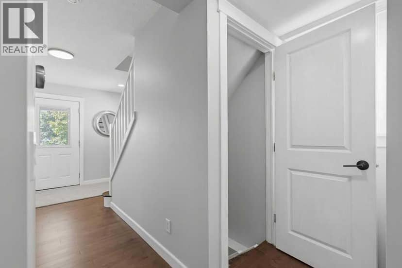 87 Couture Crescent SW — photo 34 of 40