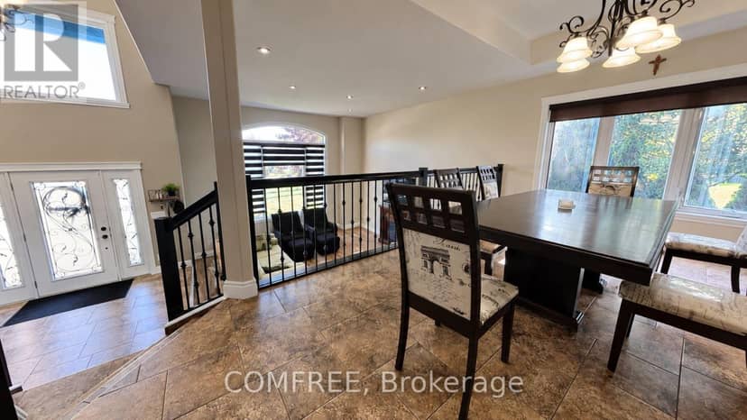 8 Marshwoods Boulevard, Kingsville, photo 7