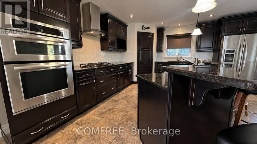 8 Marshwoods Boulevard — photo 11 of 40