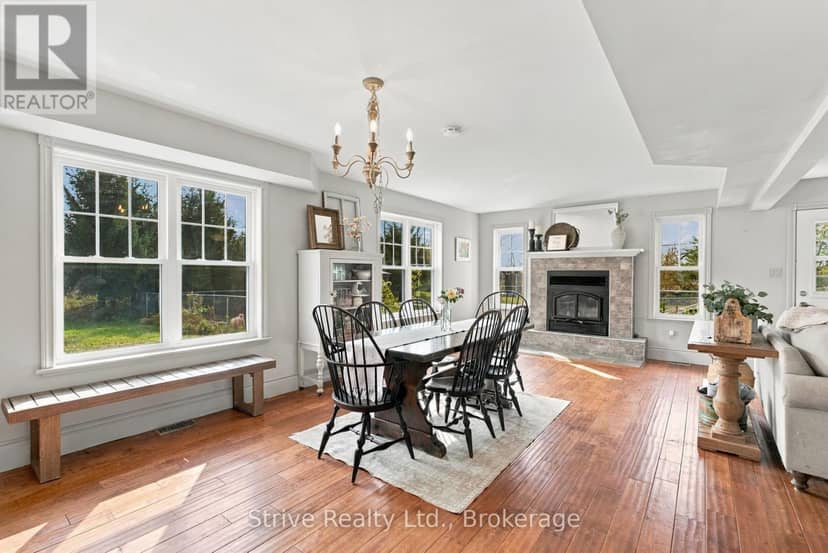239 Fallis Line — photo 11 of 40