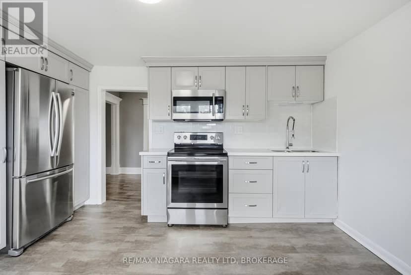 181 Chippawa Road — photo 34 of 40