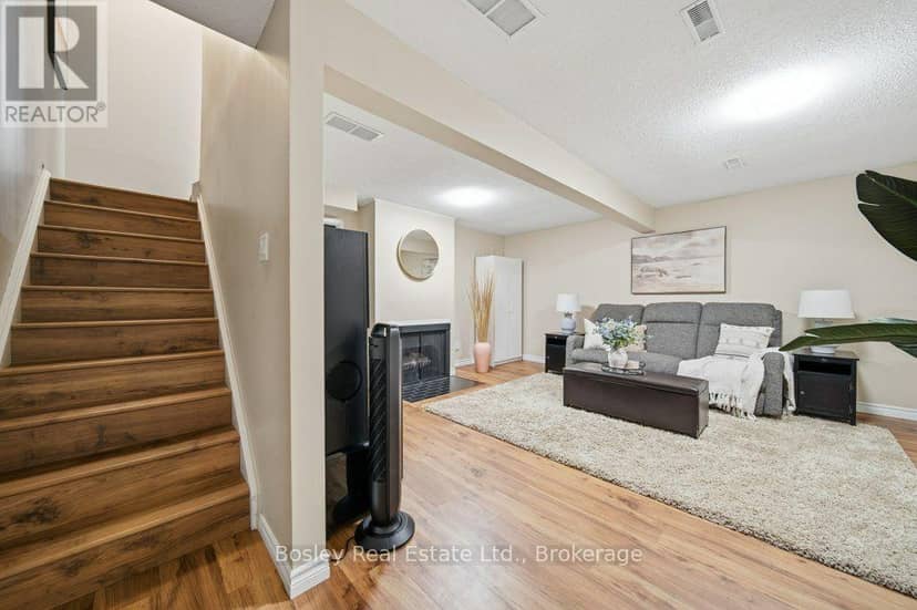 Unit 28 - 255 Northlake Drive — photo 26 of 40