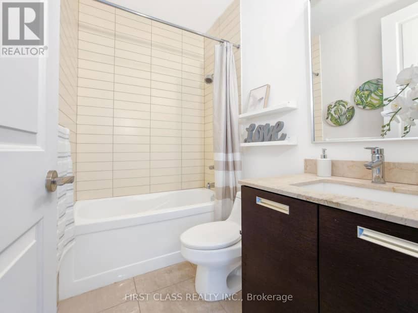 2501 - 21 Balmuto Street — photo 20 of 25