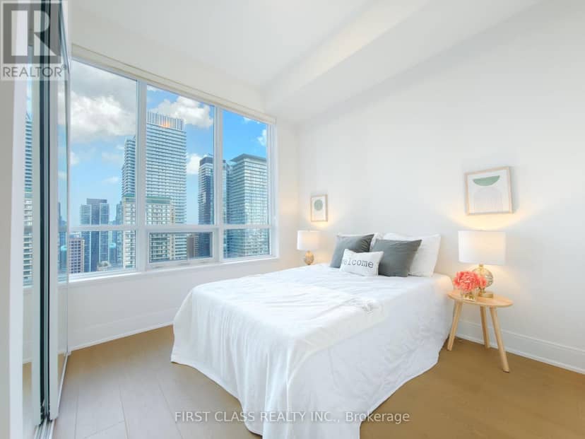 2501 - 21 Balmuto Street, Toronto, photo 6