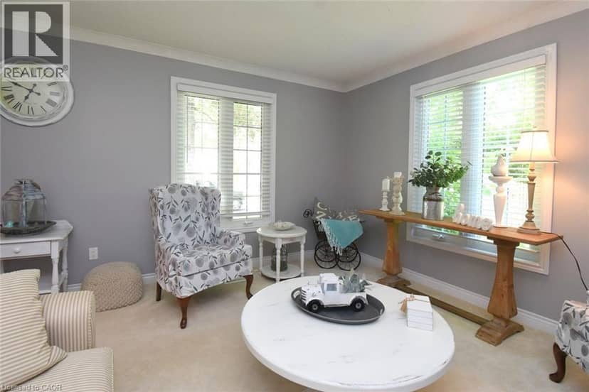 24 SHAW Street, Caledonia, photo 5