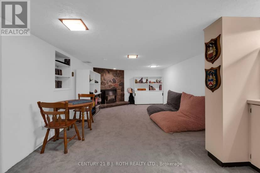 254 Grove Street E — photo 26 of 40