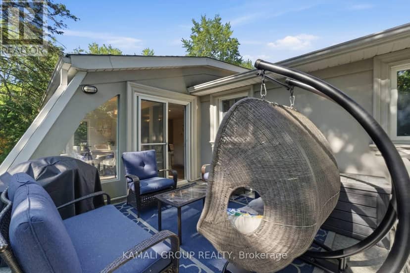 61 Lawnwood Court — photo 14 of 40