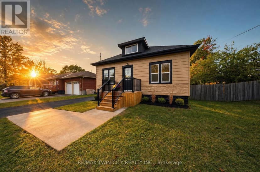 24 Park Road N, Brantford, photo 3