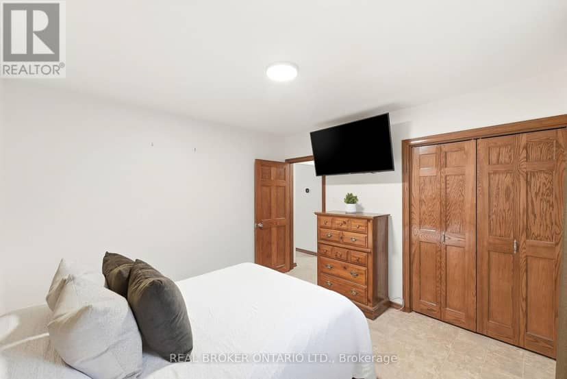 7 Edward Street — photo 22 of 40