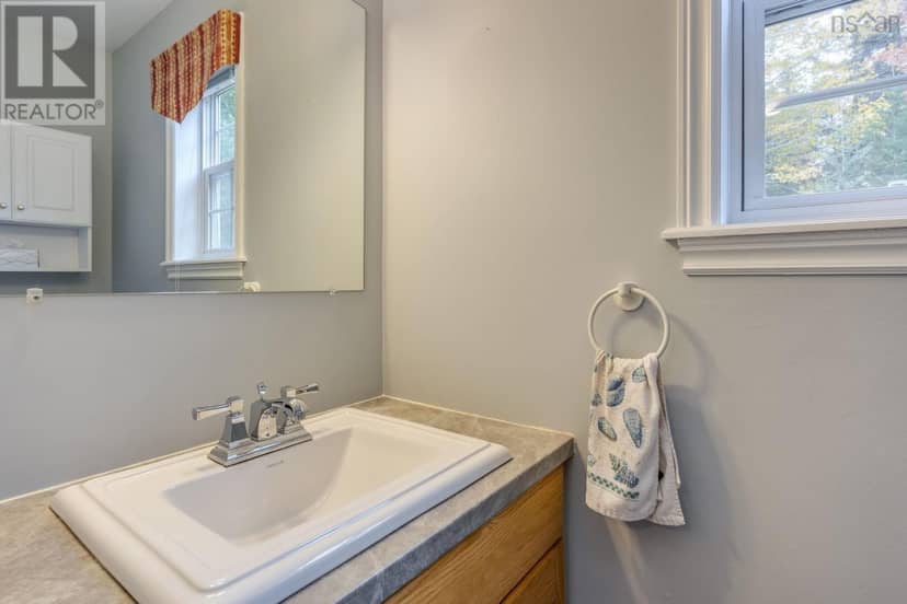 39 Homestead Drive — photo 35 of 40