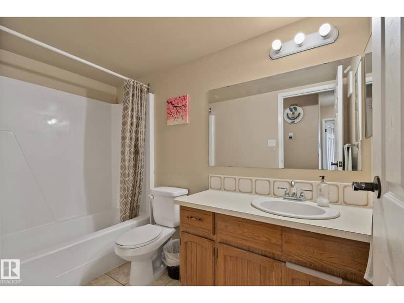 #116 3610 43 AV NW — photo 14 of 29