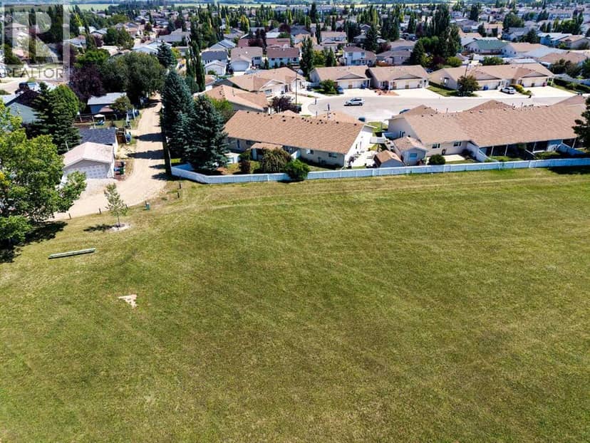 28 Dale Close, Red Deer, photo 6