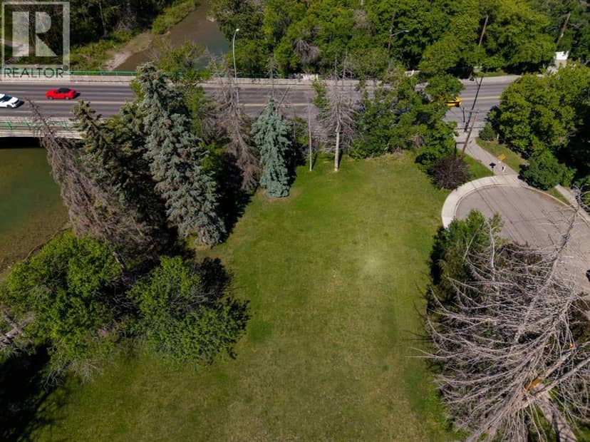 415 40 Avenue SW — photo 9 of 19