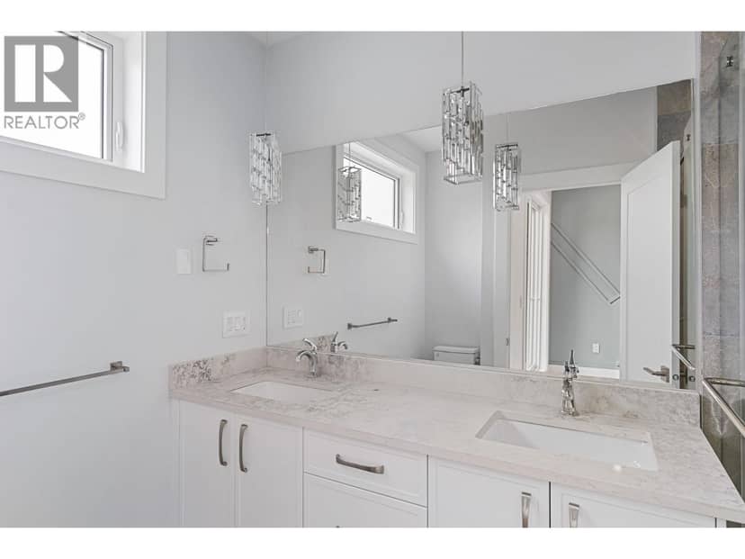 4567 Gordon Drive — photo 23 of 33