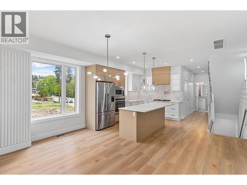 4567 Gordon Drive, Kelowna, photo 8