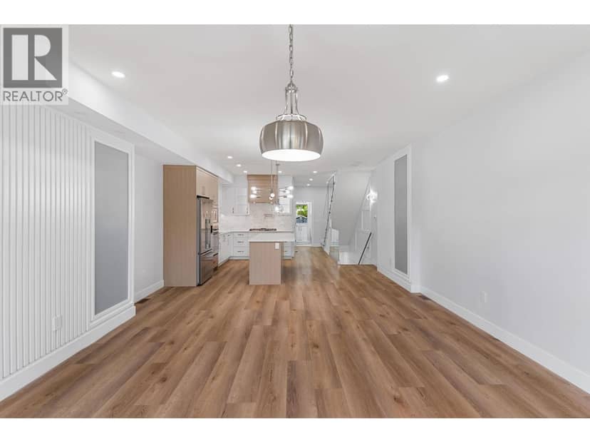4565 Gordon Drive — photo 12 of 34