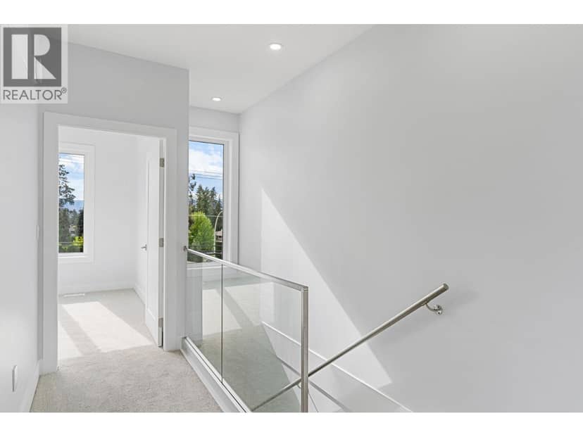 4565 Gordon Drive — photo 20 of 34