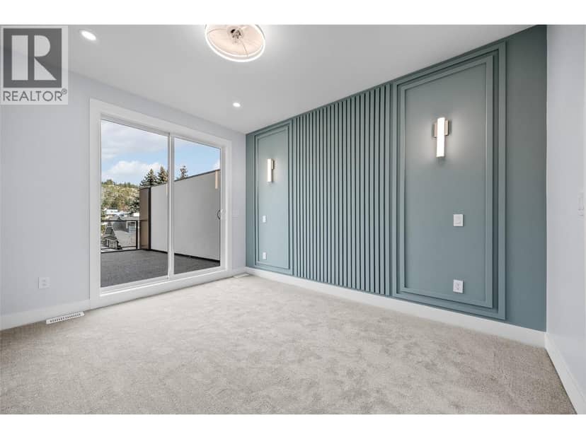 4563 Gordon Drive — photo 18 of 29