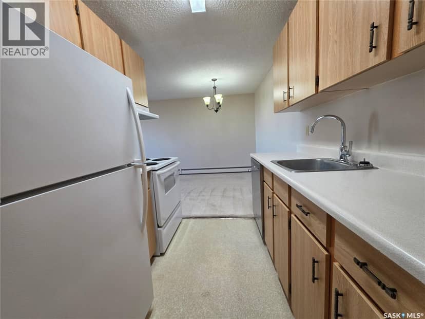 201 1140 9th AVENUE NE, Swift Current, photo 4