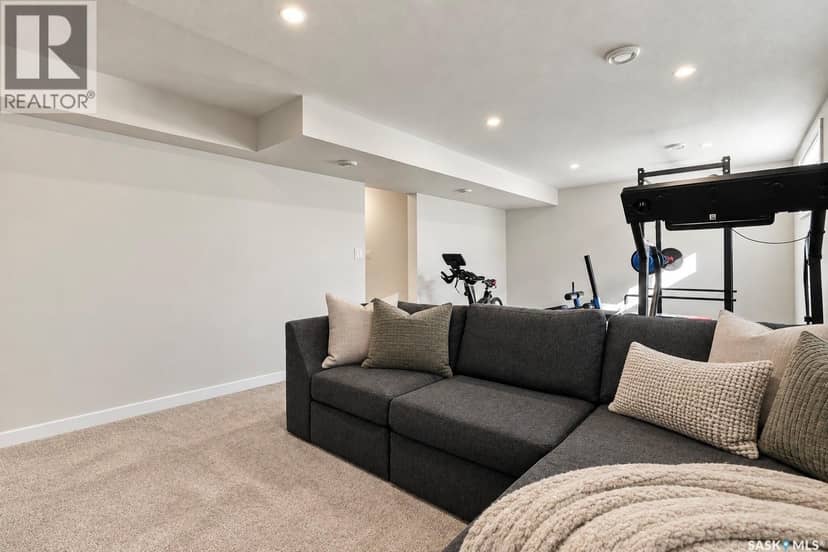 438 Aniskotaw WAY — photo 32 of 40