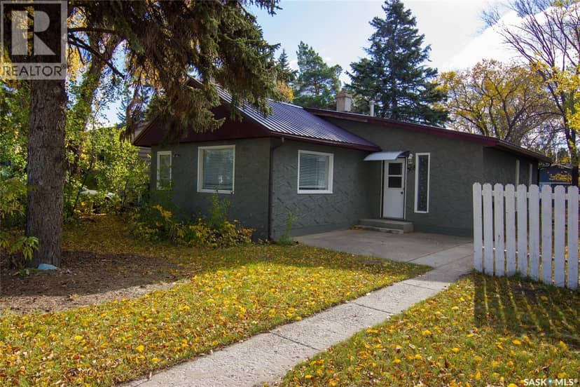 308 Hilliard STREET E, Saskatoon
