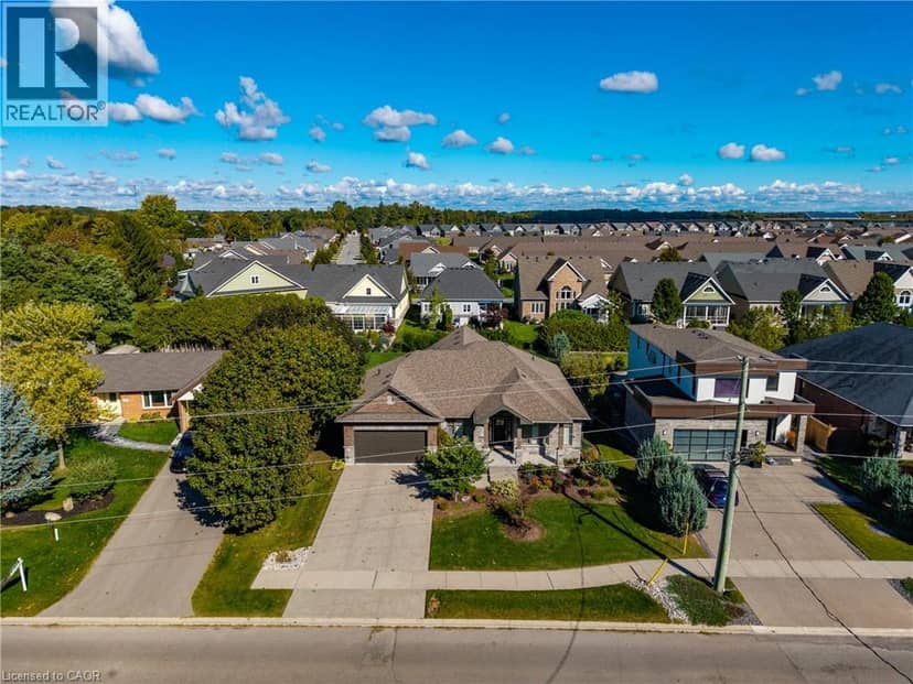135 NEW LAKESHORE Road, Port Dover, photo 3