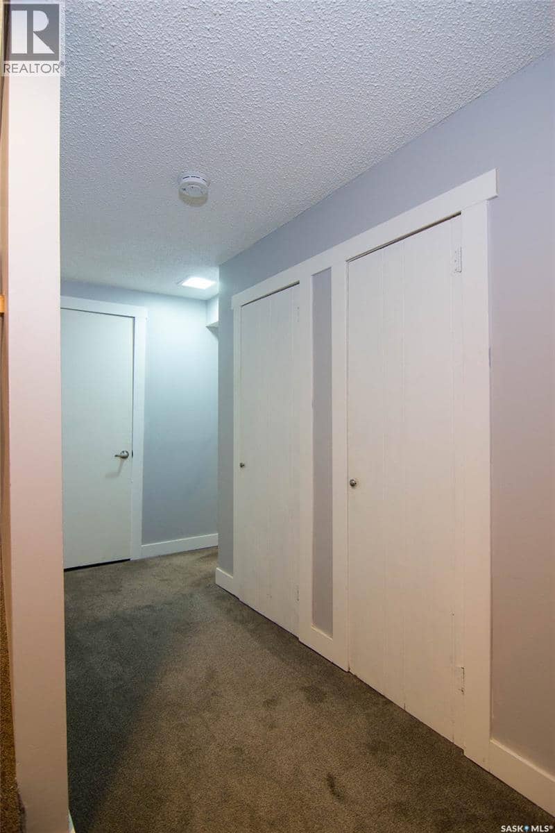 308 Hilliard STREET E — photo 26 of 34